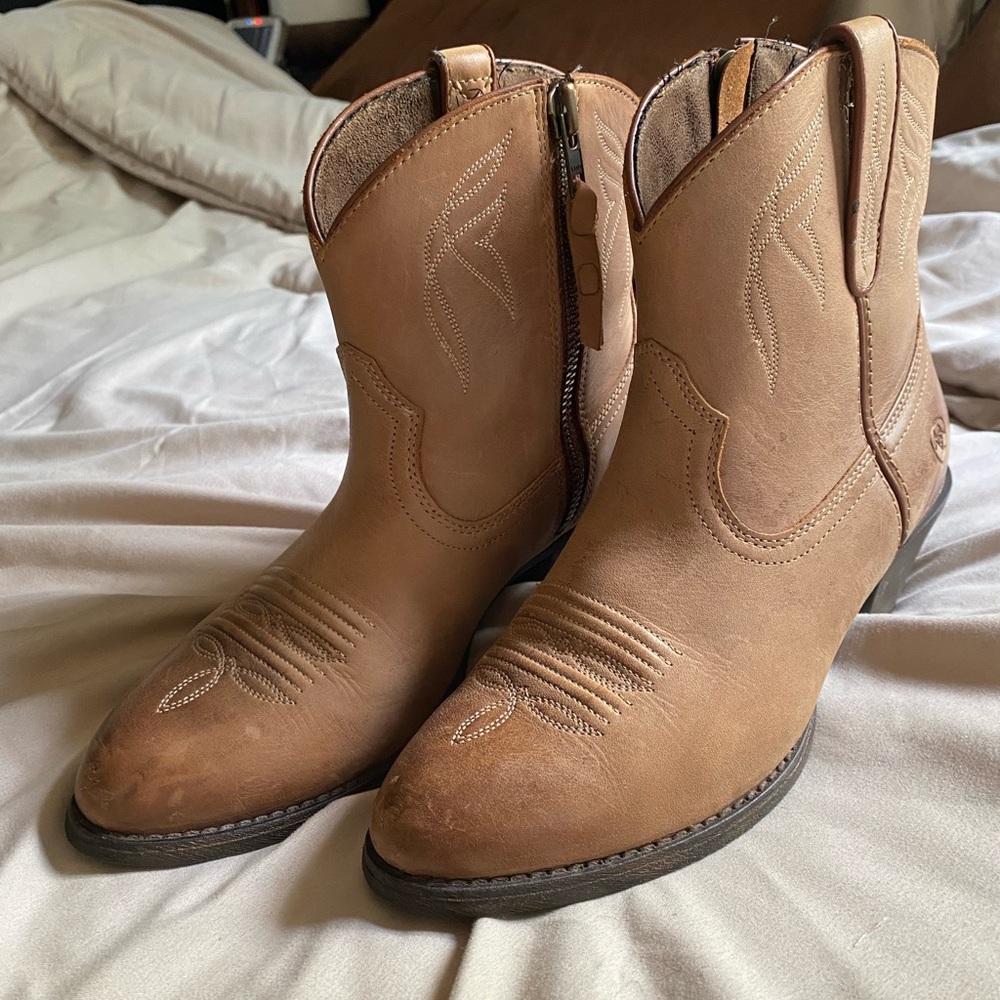 Ariat Darlin Western Boots